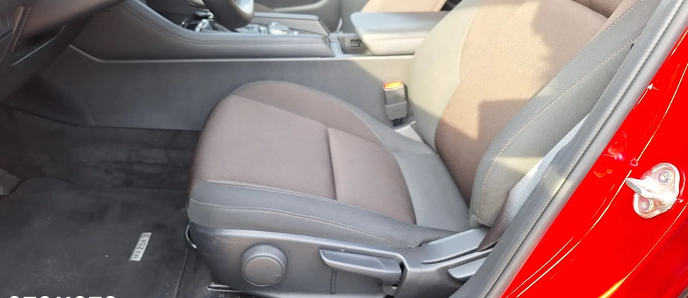 Mazda 3 cena 122800 przebieg: 11000, rok produkcji 2022 z Wojnicz małe 631